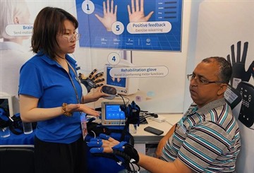 Сиребо® роботи за рехабилитацију руку сијају на 133. кантоналном сајму